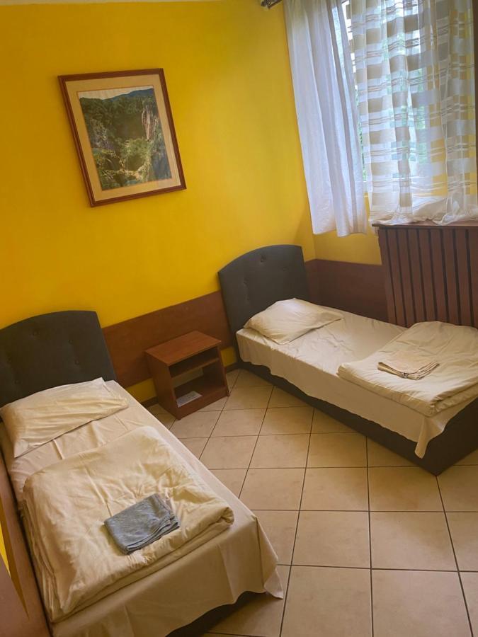 Zajazd Wiking Wasilków Esterno foto