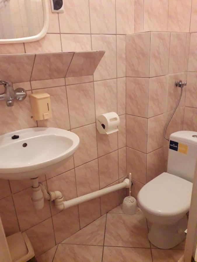 Zajazd Wiking Wasilków Esterno foto